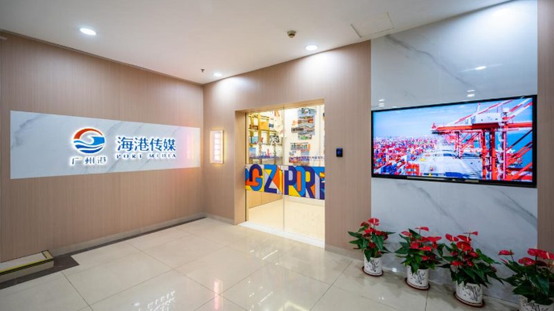 抖音美妆直播代运营，价格构成与价值考量